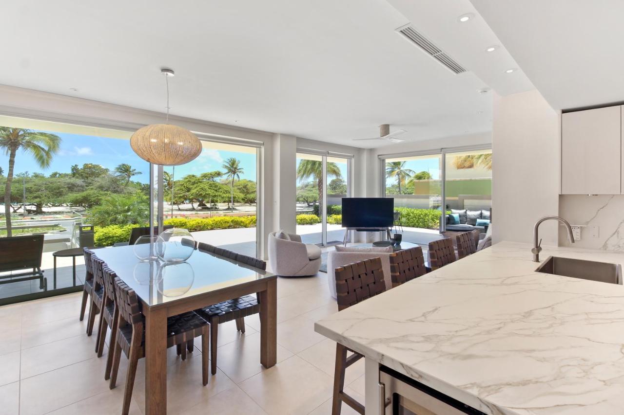 O Condominium Beachfront Residences, By Bocobay Aruba Palm Beach Kültér fotó