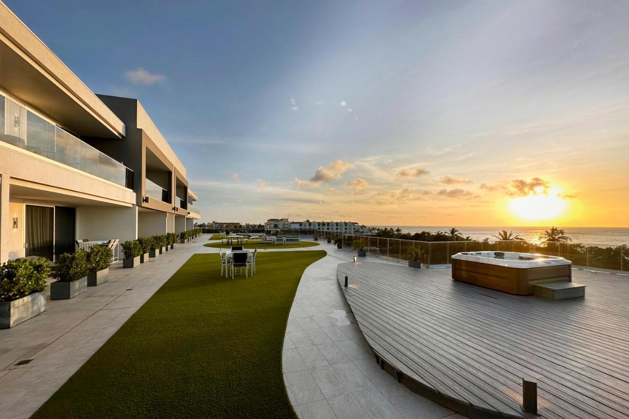 O Condominium Beachfront Residences, By Bocobay Aruba Palm Beach Kültér fotó