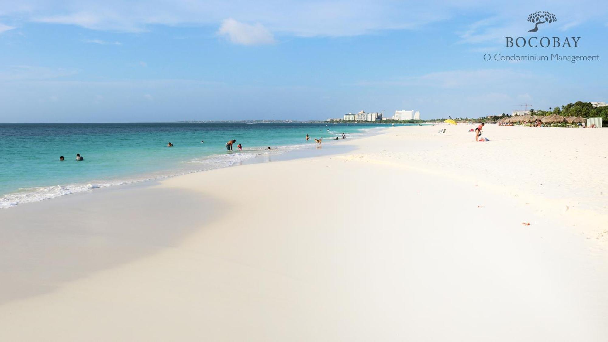 O Condominium Beachfront Residences, By Bocobay Aruba Palm Beach Kültér fotó
