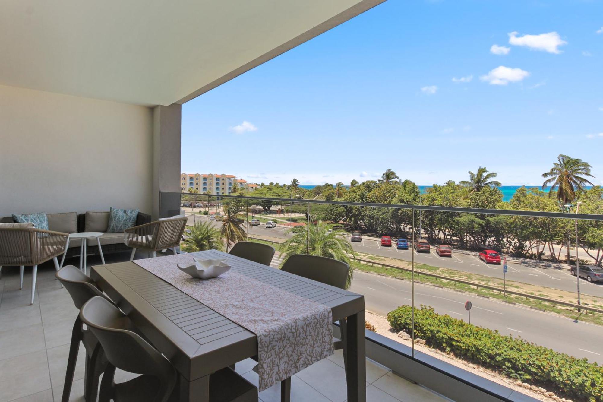O Condominium Beachfront Residences, By Bocobay Aruba Palm Beach Kültér fotó